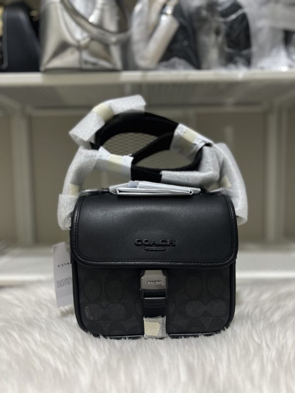 [ReadyMY] Coach Racer Crossbody in Signature Black