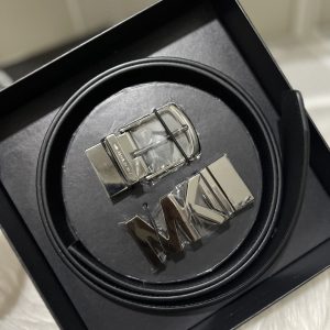 [ReadyMY] Michael Kors 4-in-1 Boxed Belt in Sig Black