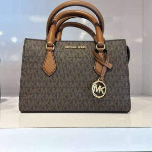 [ReadyMY] Michael Kors Sheila Small Satchel in Signature Brown