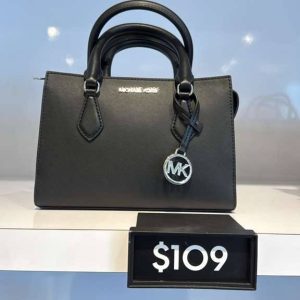 [ReadyMY] Michael Kors Sheila Small Satchel in Black